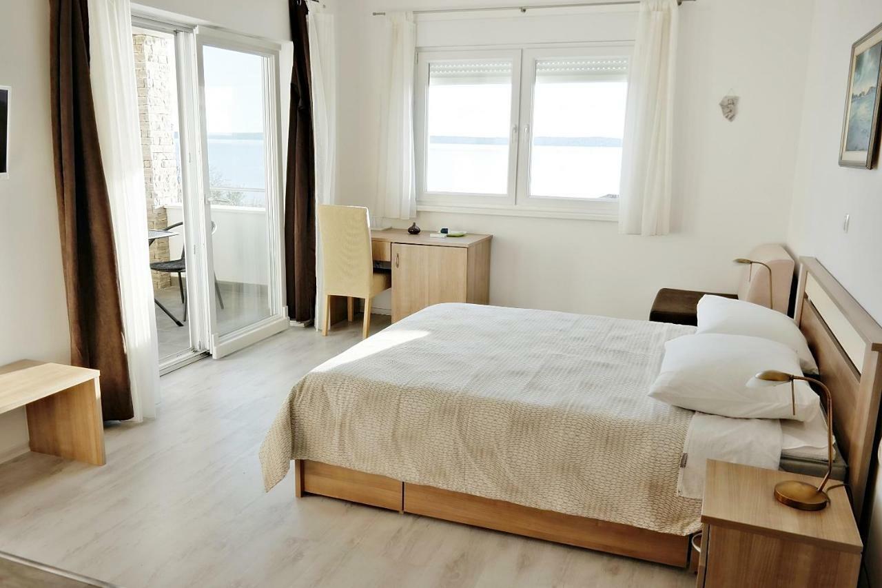 House Natali 70M From The Beach - Free Ev Top Up Rtina Εξωτερικό φωτογραφία