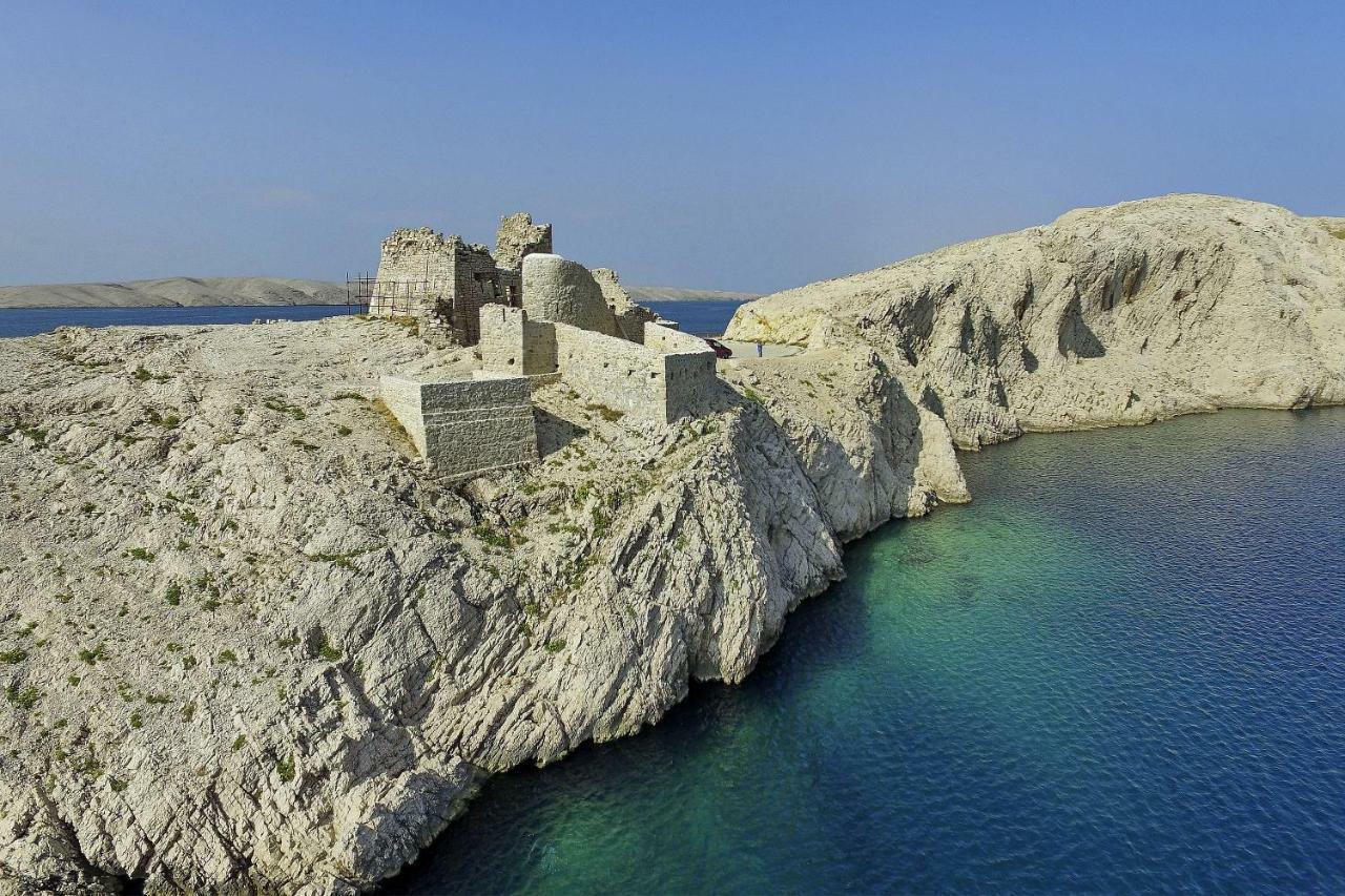 House Natali 70M From The Beach - Free Ev Top Up Rtina Εξωτερικό φωτογραφία
